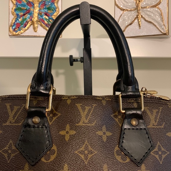 💎Louis Vuitton Alma PM Handbag💎 - Picture 3 of 17